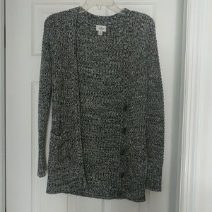 Long sleeve knit cardigan